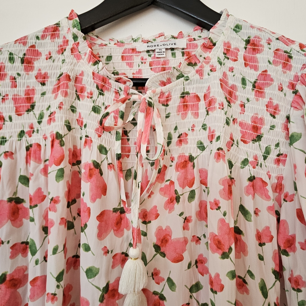 Rose & Olive White Smocked 3/4 Sleeve Blouse